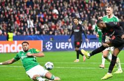 歐(ōu)洲(zhōu)冠军聯(lián)赛第6轮焦(jiāo)点戰(zhàn)：勒沃库森主场2-2戰(zhàn)平紐(niǔ)卡斯尔聯(lián)