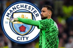 曼城引入歐(ōu)洲杯、歐(ōu)冠功勛(xūn)门将！誉为门将界的马拉多納(nà)