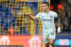 欧冠-劳塔羅(luó)传射+造点 邓弗里斯恰爾(ěr)汗(hàn)奥卢破门国米4-0