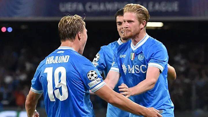 误会解除!德布劳内欧冠助攻双响 赛后亲承与孔蒂没有矛盾