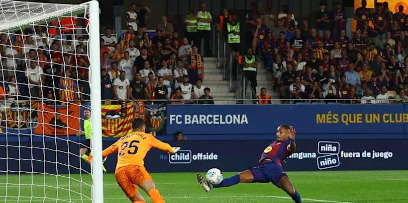 欧冠首轮：多纳鲁马助曼城信心大增，巴塞罗那轮换效果显著