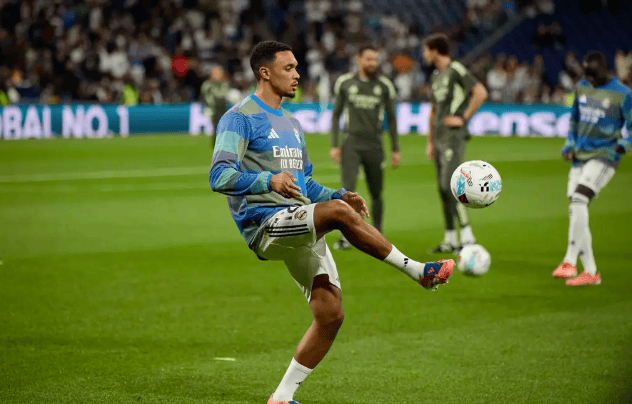 阿诺德欧冠重返安菲尔德：进球不庆祝