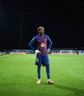 欧冠黄牌逼近,巴萨多将面临停赛风险