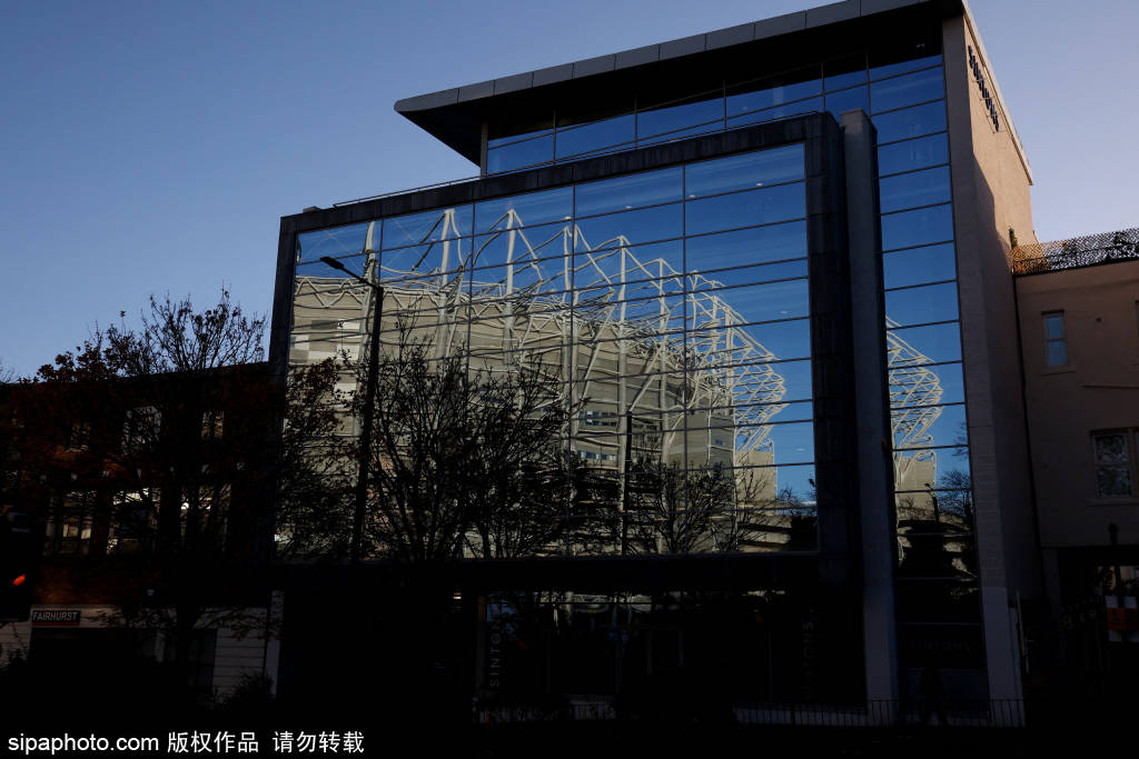 本赛季欧冠零封场次榜：拉亚4场居首，萨利巴、索默在列