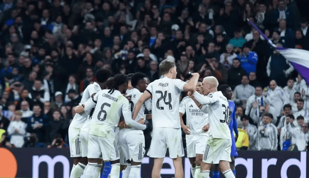 欧冠:本菲卡 VS 皇马